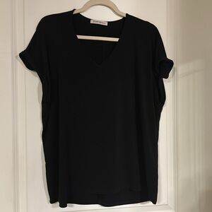 Brigitte Brianna Sexy Modest V Neck Tee, Sz M